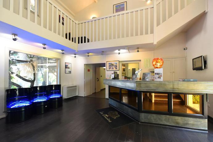 Imagen de los interiores del Hotel -restaurant Les Oliviers. Foto 11