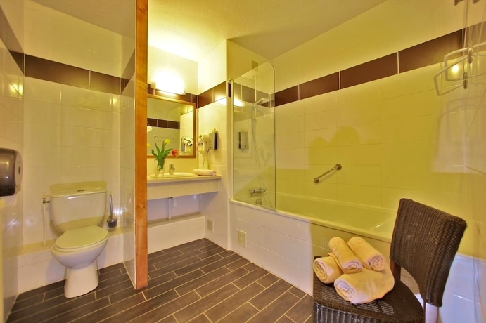 Imagen de la habitación del Hotel -restaurant Logis Le Tropicana. Foto 18