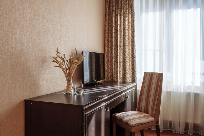 Imagen de los interiores del Hotel restaurant Mask. Foto 10