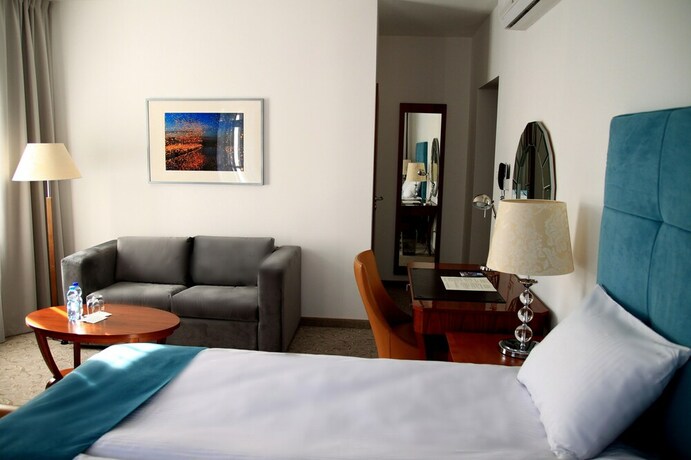Imagen de la habitación del Hotel Śr&oacute;dka. Foto 18