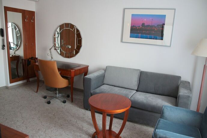 Imagen de la habitación del Hotel Śr&oacute;dka. Foto 27