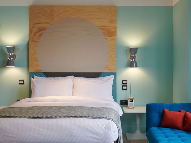 Imagen de la habitación del Hotel room2 Southampton Hometel. Foto 5