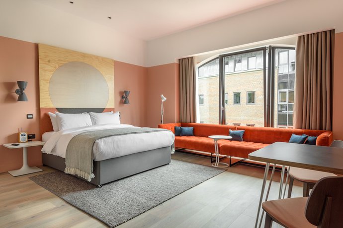 Imagen de la habitación del Hotel room2 Southampton Hometel. Foto 8