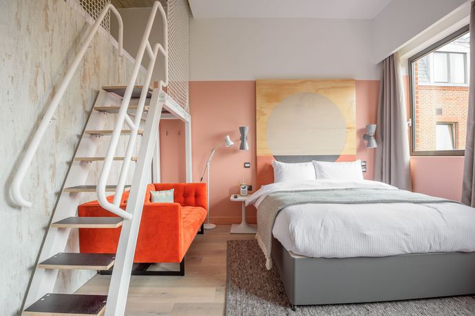 Imagen de la habitación del Hotel room2 Southampton Hometel. Foto 12