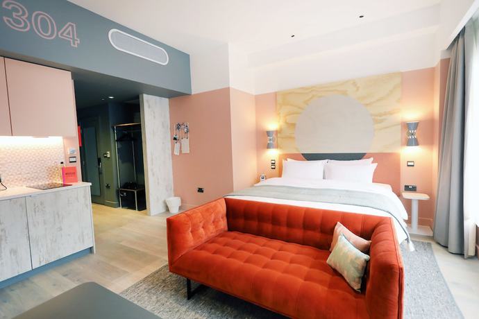 Imagen de la habitación del Hotel room2 Southampton Hometel. Foto 14