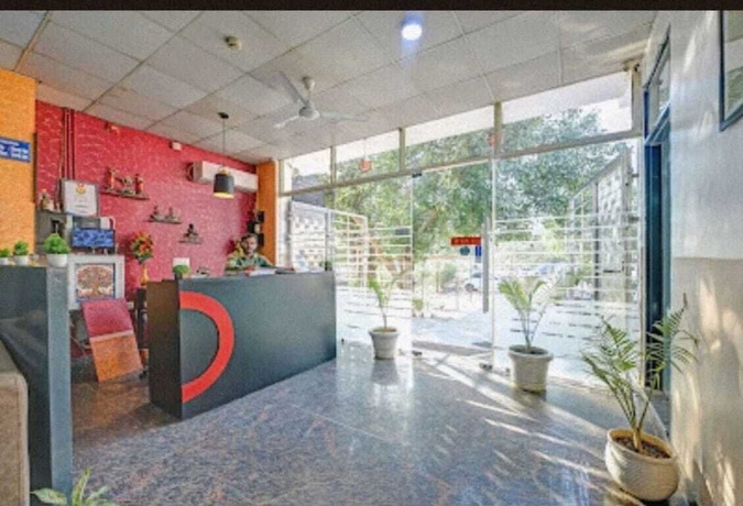 Imagen de la habitación del Hotel royal saprk inn1. Foto 12