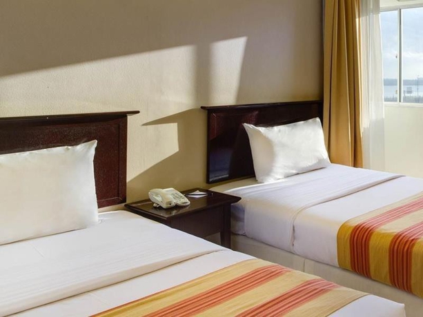 Imagen general del Hotel ērya By Suria Johor Bahru. Foto 13