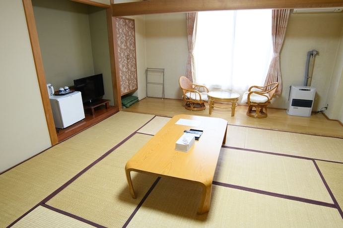 Imagen de la habitación del Hotel ryobou hanaemi. Foto 10