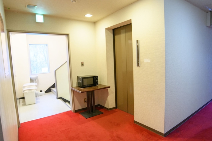 Imagen de los interiores del Hotel ryobou hanaemi. Foto 19