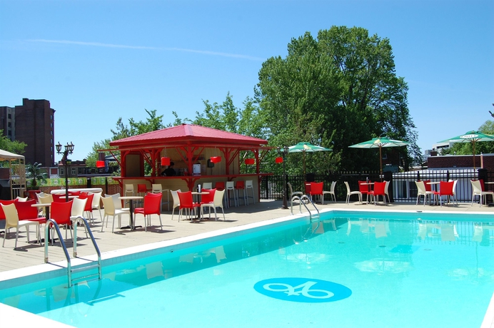 Imagen de la piscina del Hotel s Gouverneur Trois-rivières. Foto 16