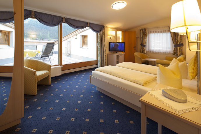 Imagen de la habitación del Hotel s\'Acherl. Foto 10