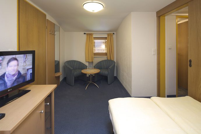 Imagen de la habitación del Hotel s\'Acherl. Foto 12