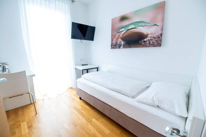 Imagen de la habitación del Hotel sHome Self-Check-in Graz. Foto 12