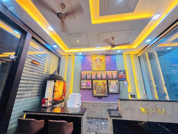 Imagen de los interiores del Hotel sadhana palace. Foto 15