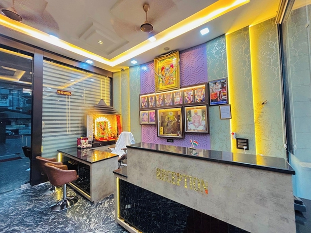 Imagen de los interiores del Hotel sadhana palace. Foto 16