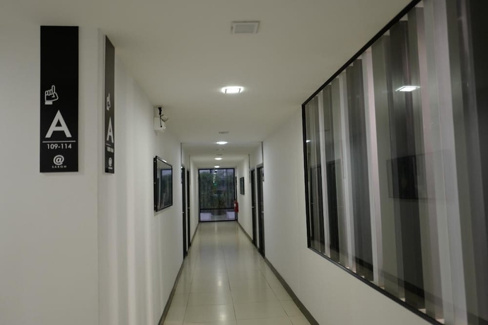 Imagen de los interiores del Hotel @sakon. Foto 18
