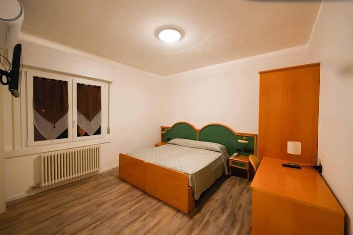 Imagen de la habitación del Hotel san Leonardo, Trento. Foto 15