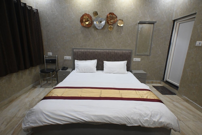 Imagen de la habitación del Hotel sandhya paying guest house. Foto 4
