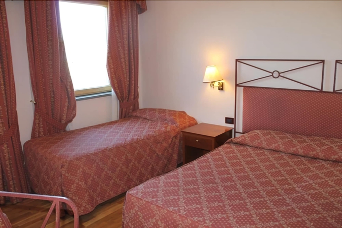 Imagen de la habitación del Hotel semifonte. Foto 5