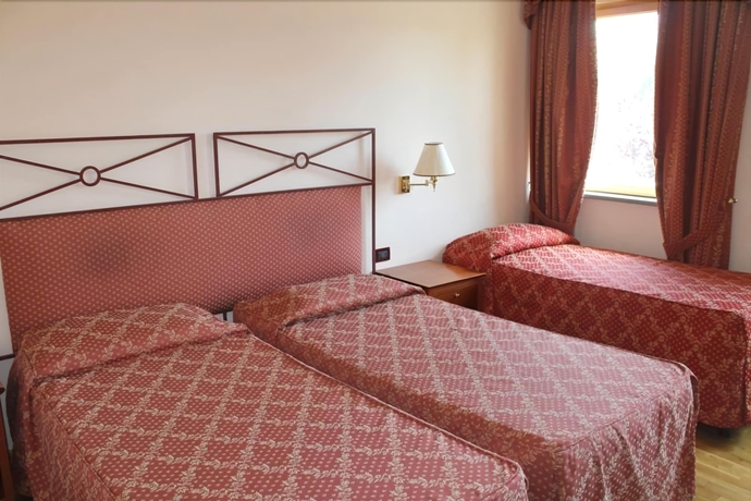 Imagen de la habitación del Hotel semifonte. Foto 6