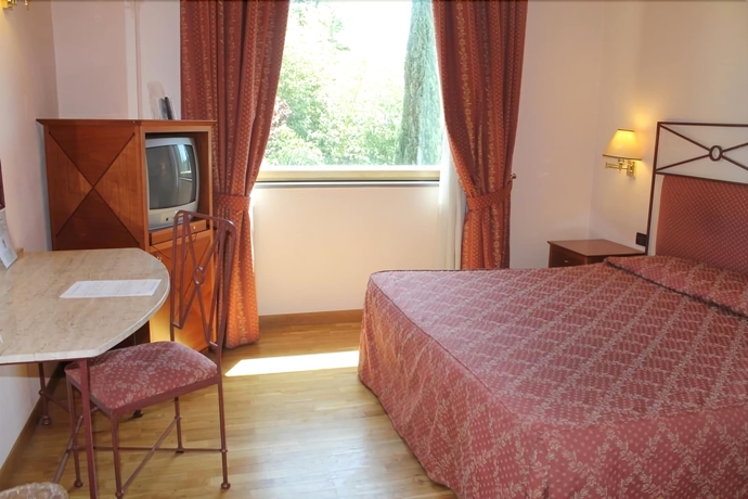 Imagen de la habitación del Hotel semifonte. Foto 9