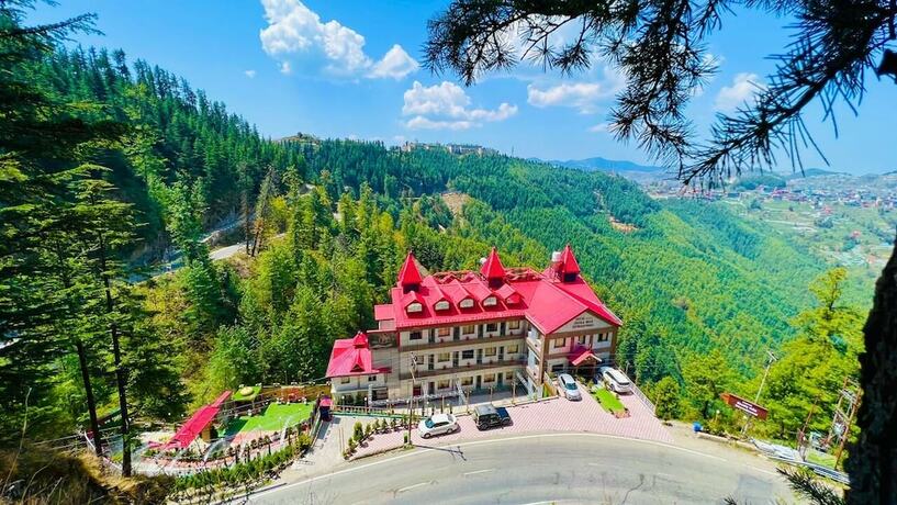 Imagen general del Hotel shimla hills international. Foto 4