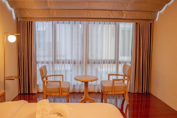 Imagen de la habitación del Hotel siri grand bangkok hotel. Foto 14
