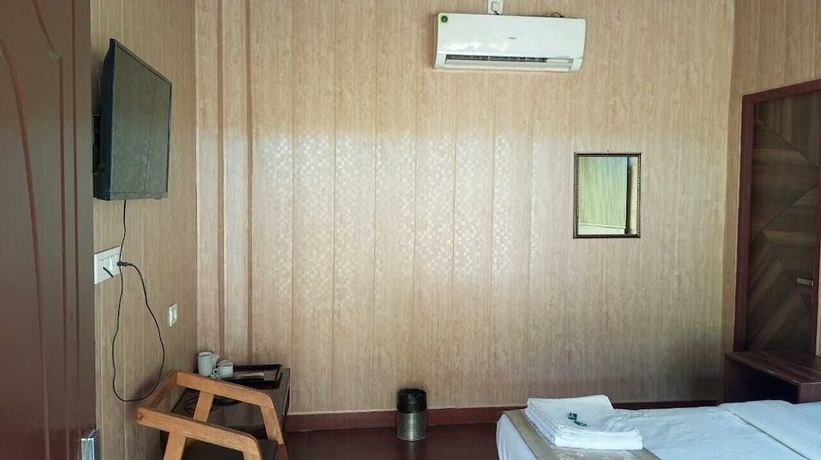 Imagen de la habitación del Hotel sky ganga resort. Foto 4