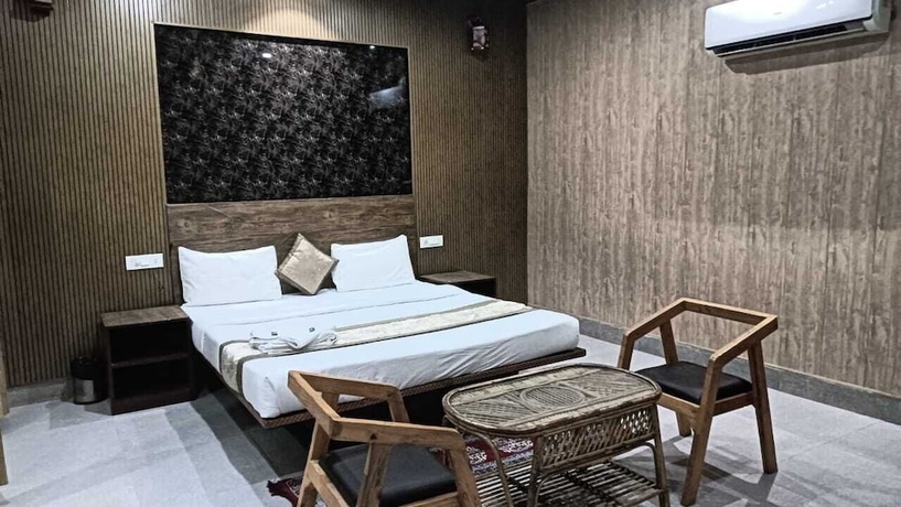 Imagen de la habitación del Hotel sky ganga resort. Foto 9