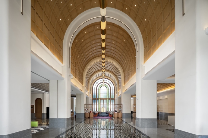 Imagen de los interiores del Hotel skyline, Leshan. Foto 16
