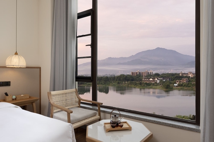 Imagen de la habitación del Hotel skyline, Leshan. Foto 12