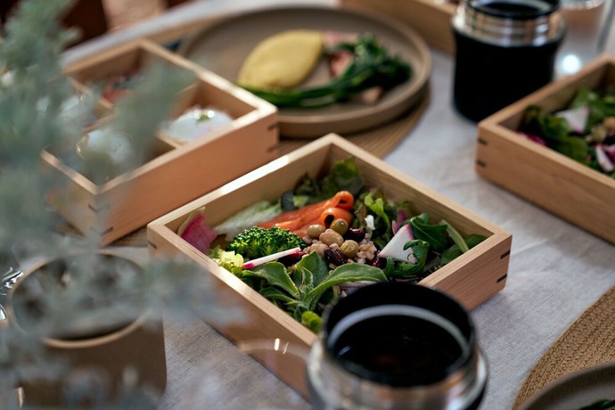 Imagen del bar/restaurante del Hotel small planet CAMPandGRILL - Glamping. Foto 4