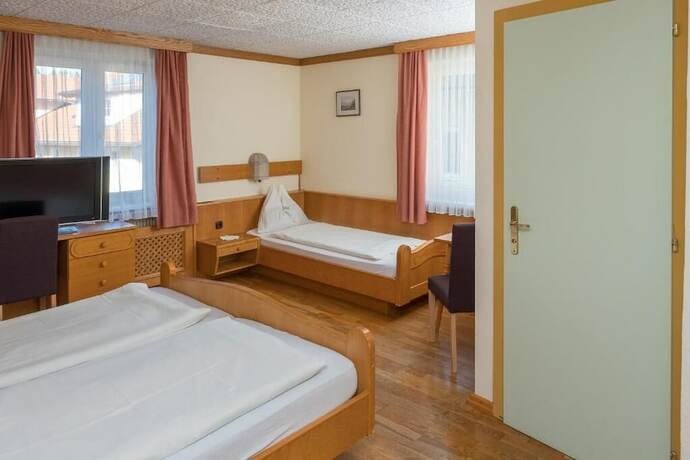 Imagen general del Hotel smartMotel, Stra&szlig; im Attergau. Foto 9
