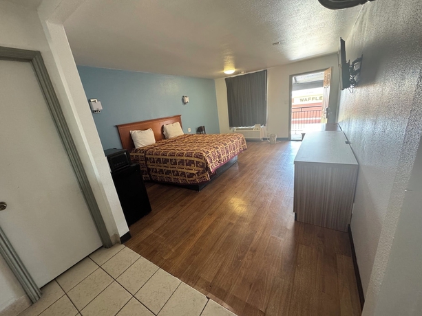 Imagen de la habitación del Hotel spanish trails inn. Foto 13