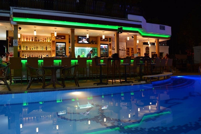 Imagen general del Hotel İstanköy. Foto 11