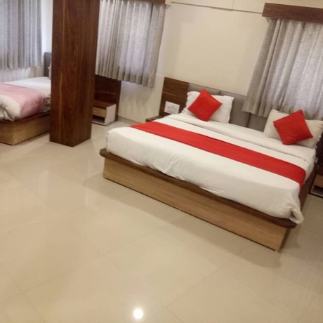 Imagen de la habitación del Hotel sunsarovar. Foto 2