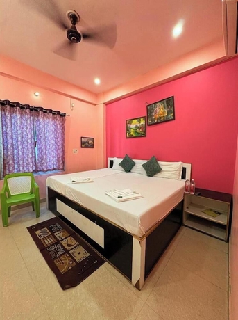 Imagen de la habitación del Hotel suvidha guest house. Foto 3