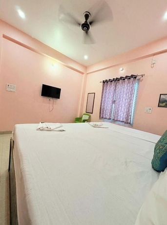 Imagen de la habitación del Hotel suvidha guest house. Foto 4