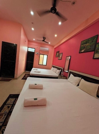 Imagen de la habitación del Hotel suvidha guest house. Foto 7
