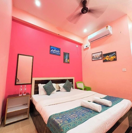 Imagen de la habitación del Hotel suvidha guest house. Foto 8
