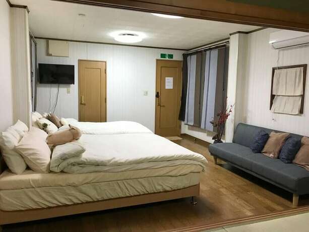 Imagen de la habitación del Hotel suzuki6. Foto 19