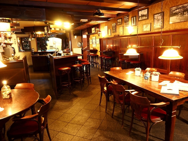 Imagen del bar/restaurante del Hotel 't Anker. Foto 2