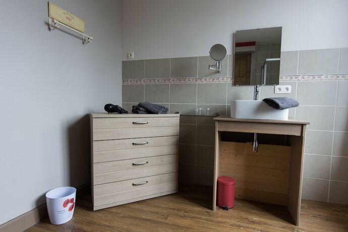 Imagen general del Hotel \'t Oud gemeentehuis Poelkapelle. Foto 9