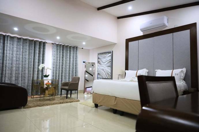 Imagen de la habitación del Hotel the distinction boutique hotel. Foto 10