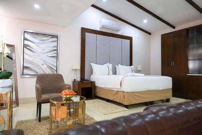 Imagen de la habitación del Hotel the distinction boutique hotel. Foto 15