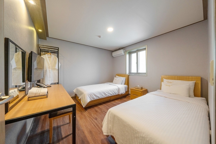 Imagen de la habitación del Hotel thestayhotel. Foto 9