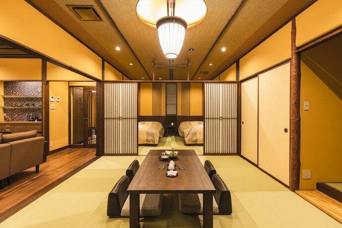 Imagen de la habitación del Hotel tsutaonsen. Foto 11