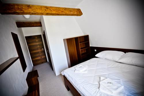 Imagen de la habitación del Hotel u fořta. Foto 5