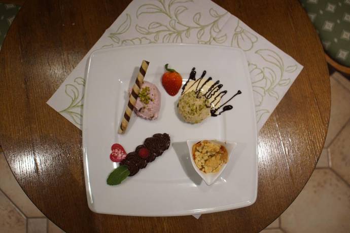 Imagen del bar/restaurante del Hotel und Gasthaus zum Eichenkranz. Foto 4