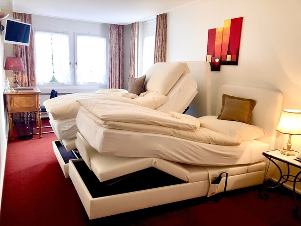 Imagen de la habitación del Hotel und Spezialit&auml;tenrestaurant zur Linde. Foto 3